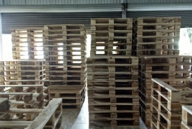 PALLET KCN NHẬT TÂN - LONG AN